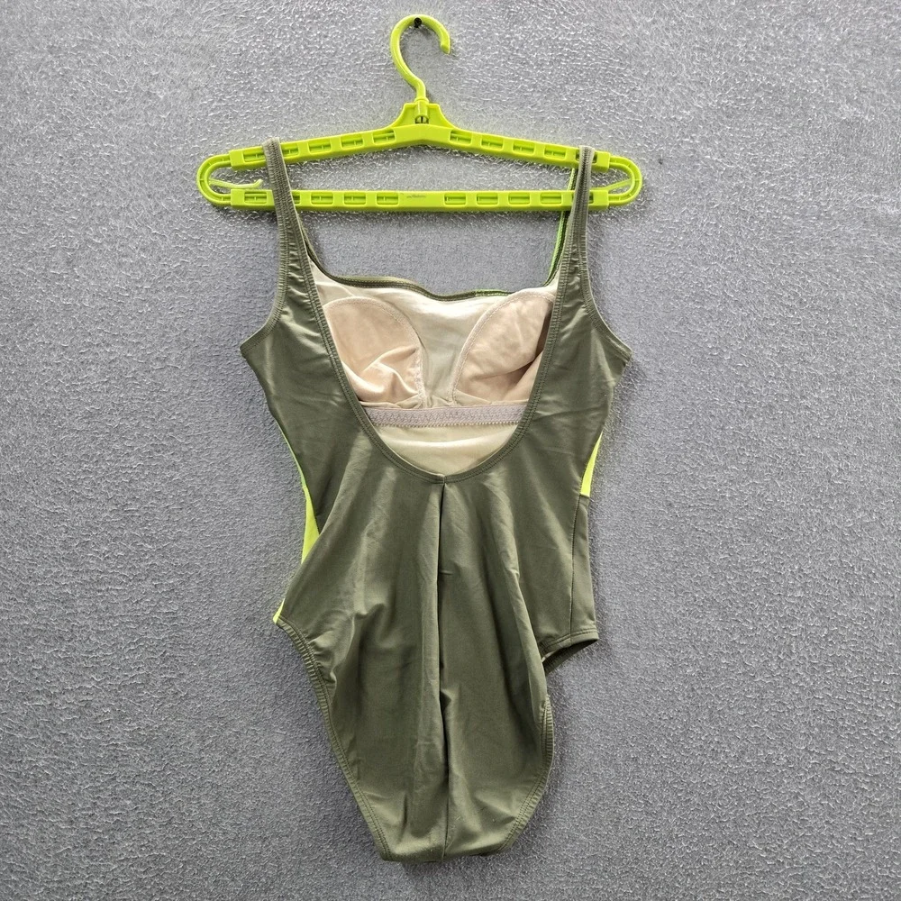 Speedo‎ Women Swimwear 8 Green Nylon Spandex One-Piece Swimsuit Colorblock